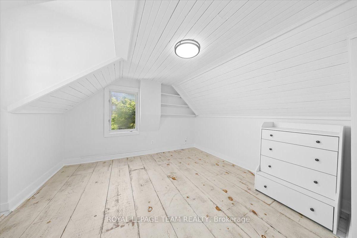 135 Upper Lorne Place • Ottawa, ON photo 33