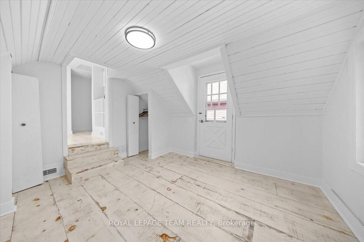 135 Upper Lorne Place • Ottawa, ON photo 35