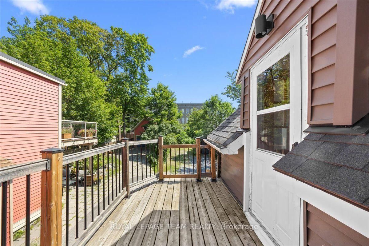 135 Upper Lorne Place • Ottawa, ON photo 37