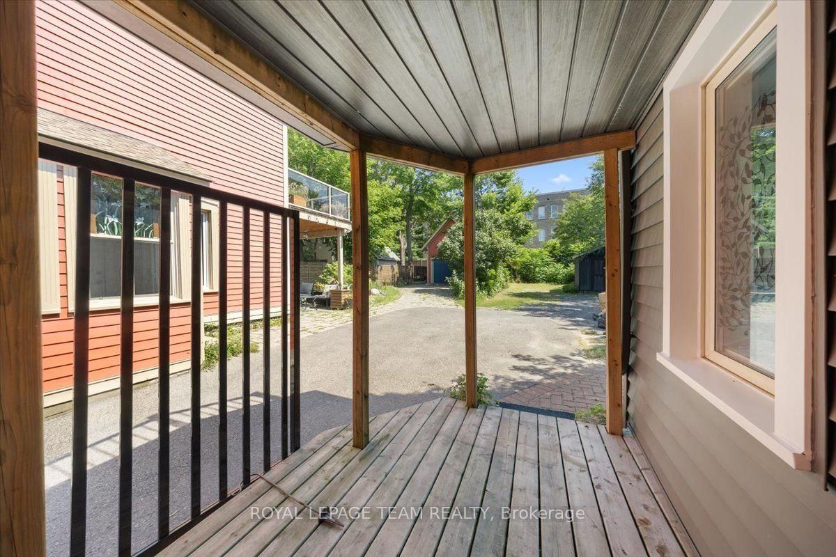 135 Upper Lorne Place - Photo 39
