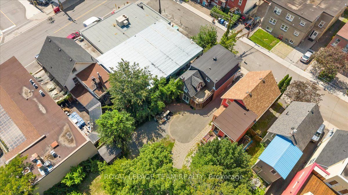 135 Upper Lorne Place • Ottawa, ON photo 48