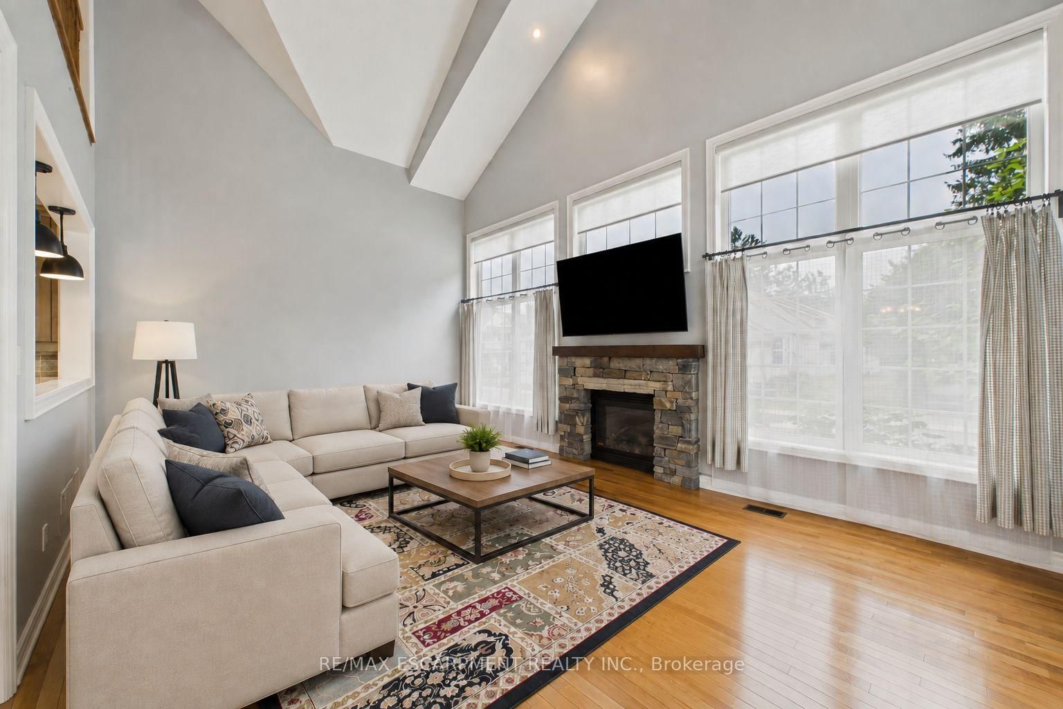23 Spencer Street • Bracebridge, ON photo 12