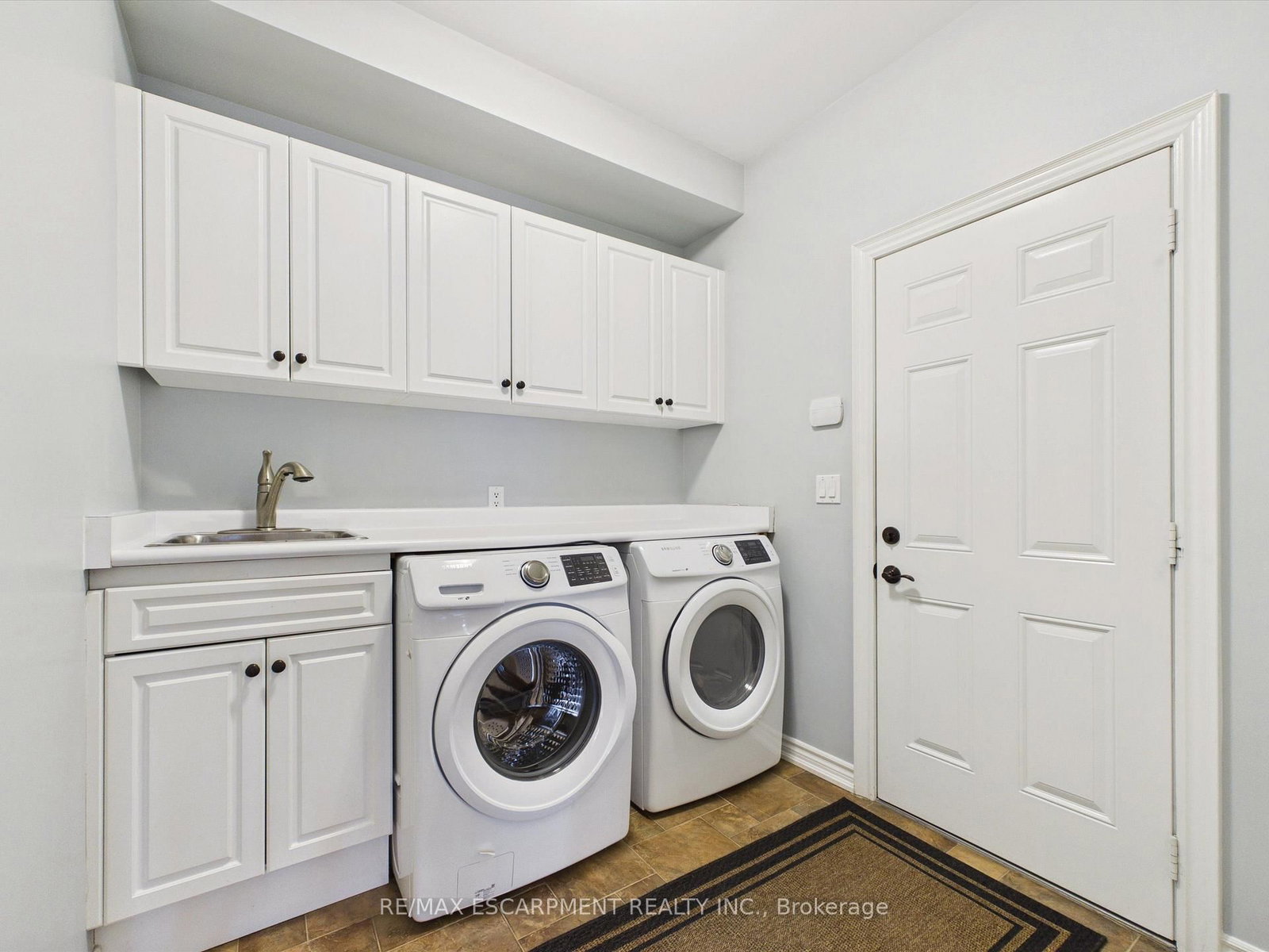 23 Spencer Street • Bracebridge, ON photo 22