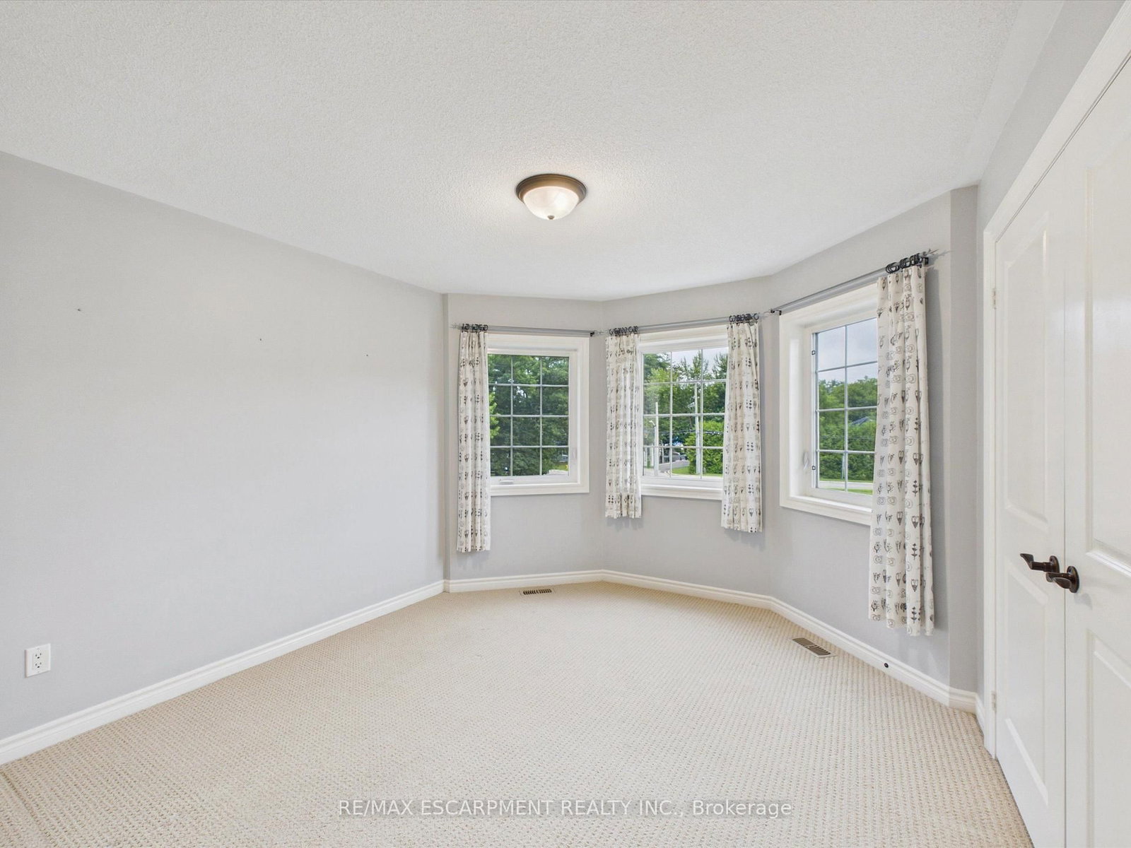 23 Spencer Street • Bracebridge, ON photo 28