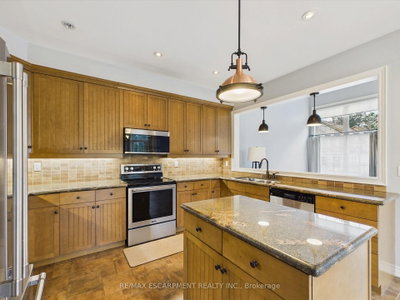 23 Spencer Street • Bracebridge, ON photo 8