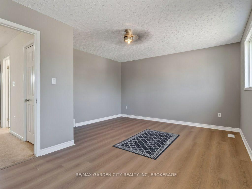 211 Morton Street S • Thorold, ON photo 21