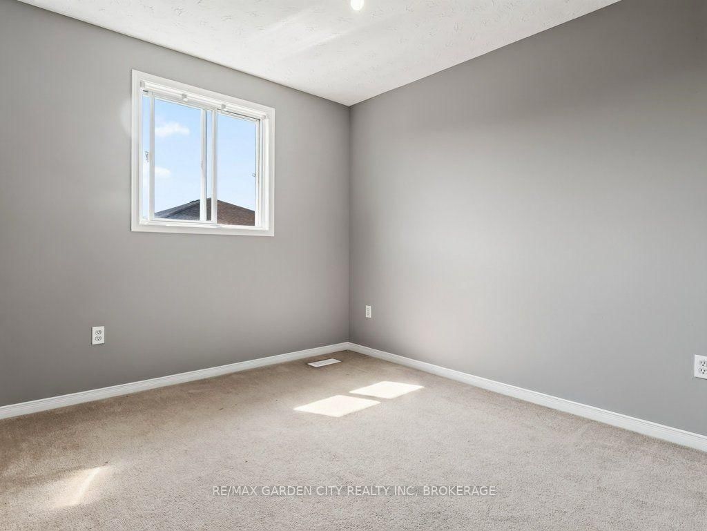 211 Morton Street S • Thorold, ON photo 27
