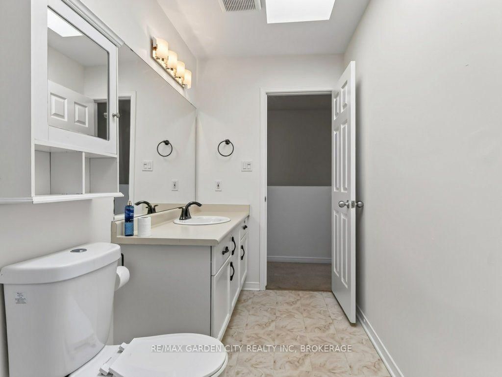 211 Morton Street S • Thorold, ON photo 29