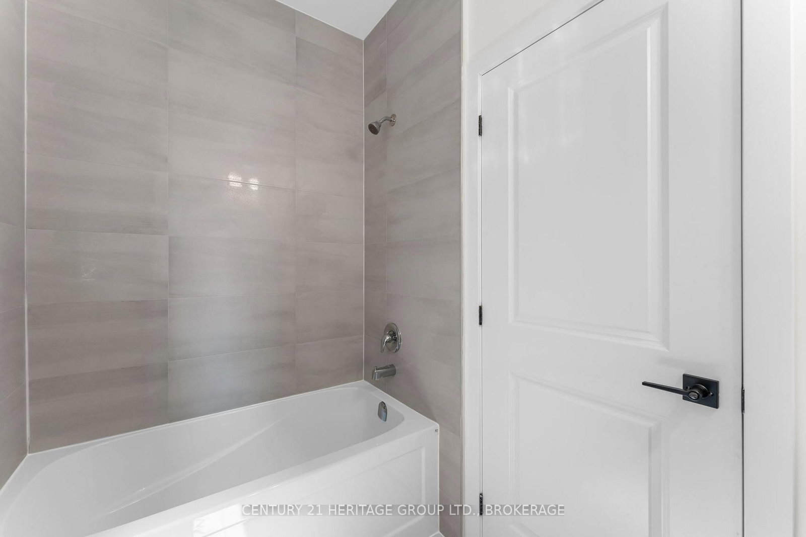 60 Dusenbury Drive • Bissett Creek, ON photo 18