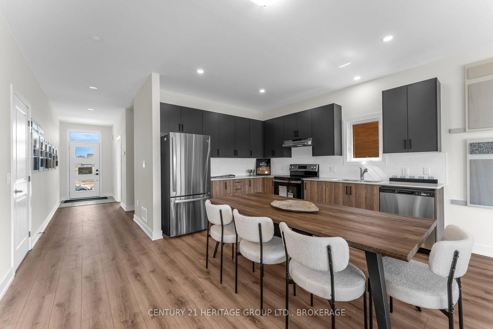 60 Dusenbury Drive • Bissett Creek, ON photo 22