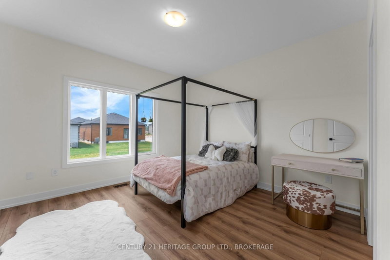 60 Dusenbury Drive