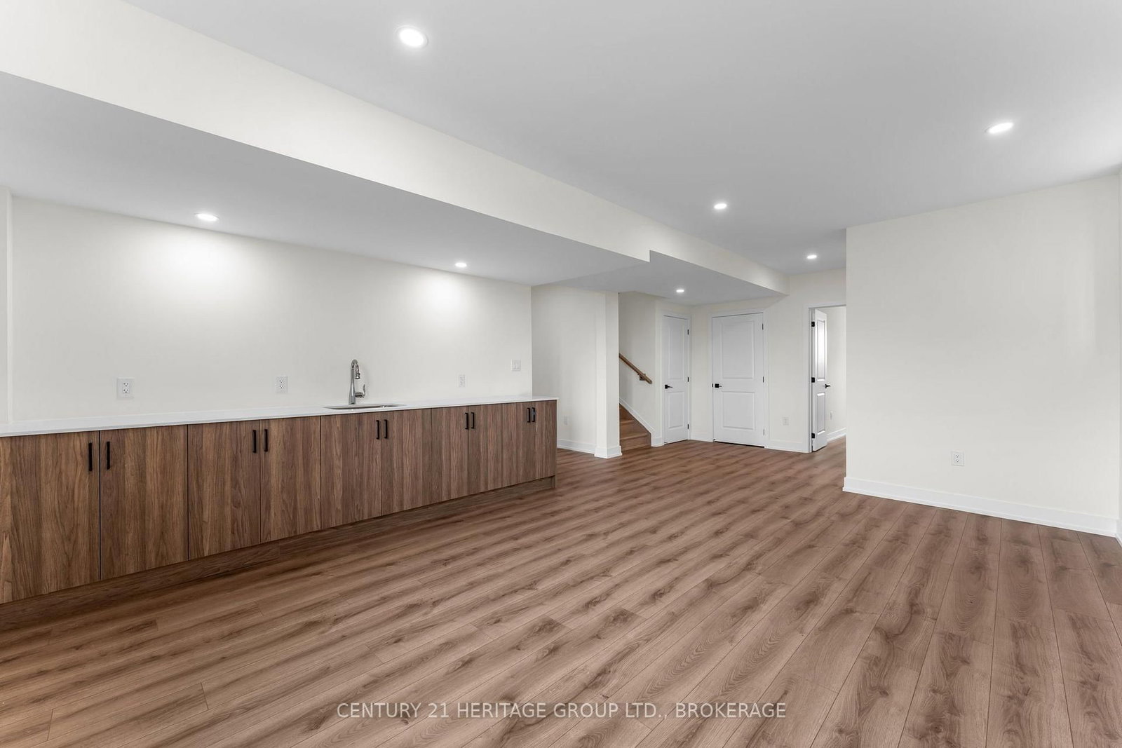 60 Dusenbury Drive • Bissett Creek, ON photo 33