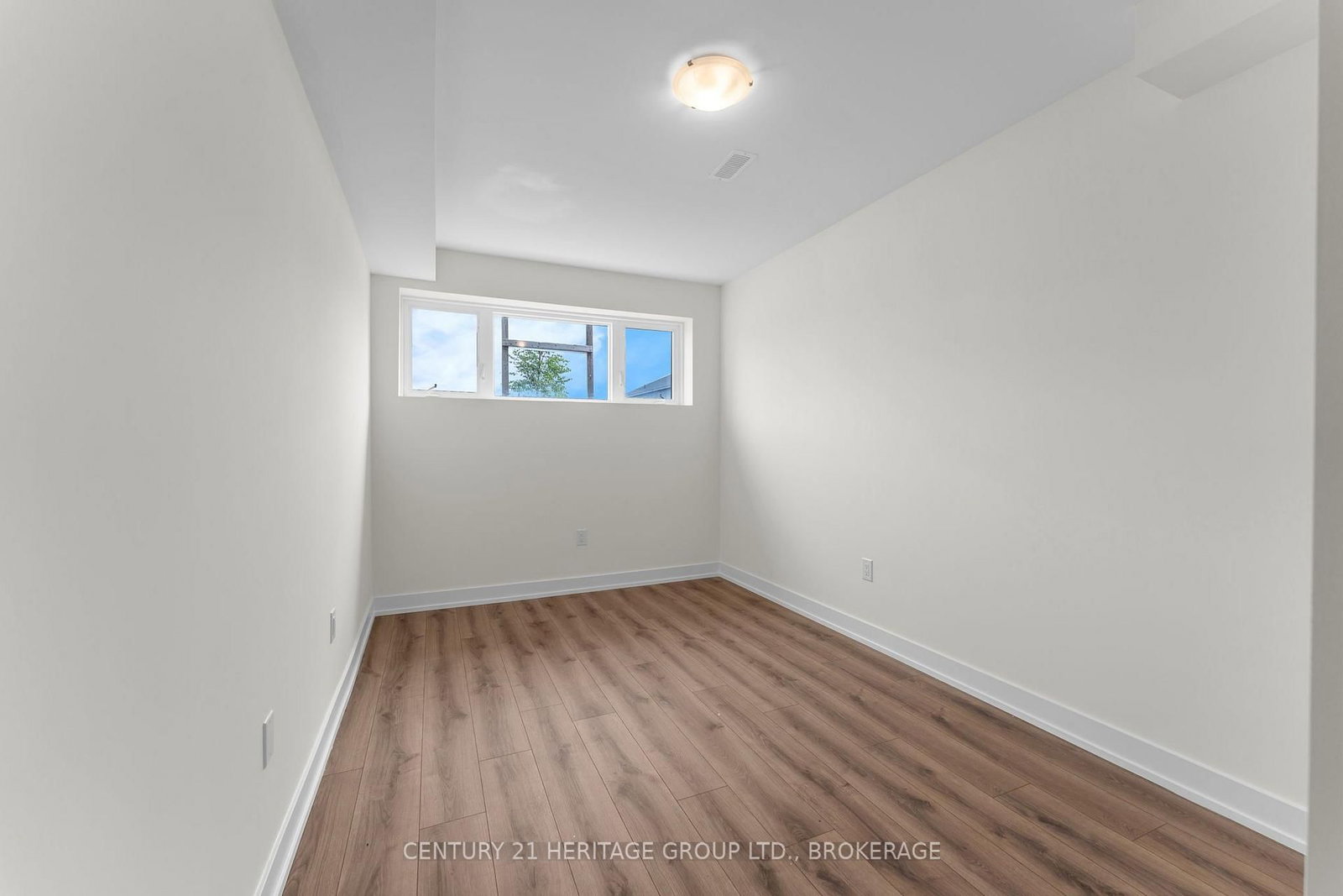 60 Dusenbury Drive • Bissett Creek, ON photo 41