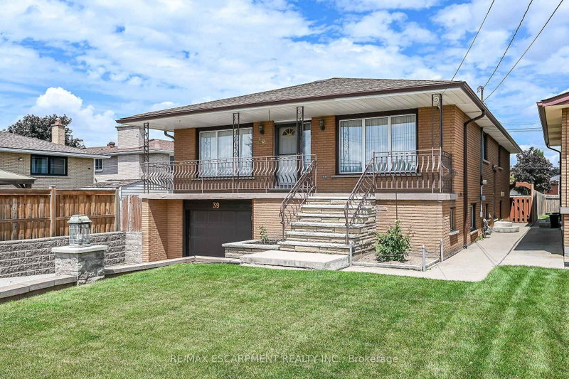 39 Algonquin Court