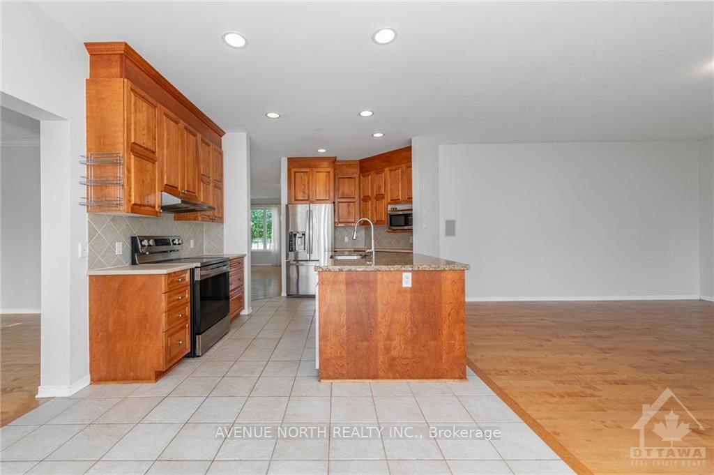 2370 Le Ruisseau Circle • Ottawa, ON photo 8