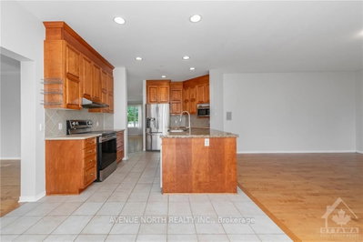 2370 Le Ruisseau Circle • Ottawa, ON photo 8