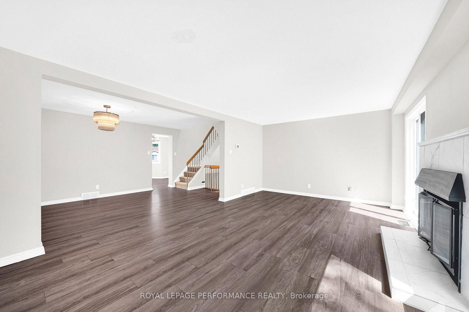 6966 Bois Avenue • Orleans, ON photo 11
