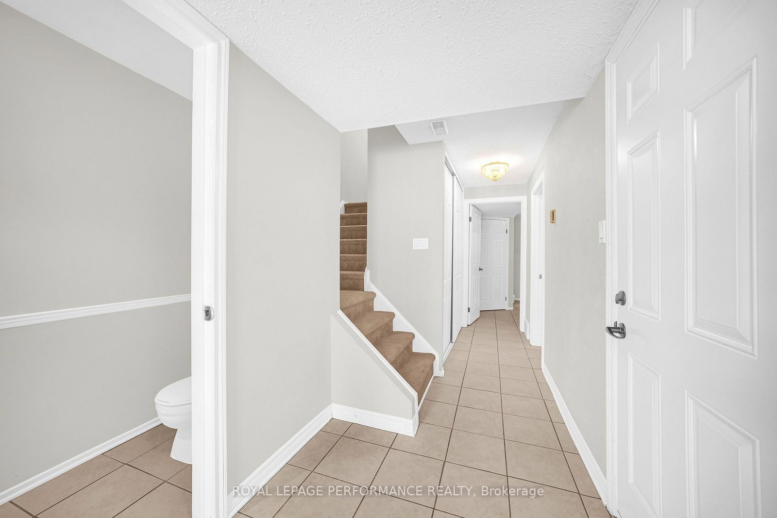 6966 Bois Avenue • Orleans, ON photo 4