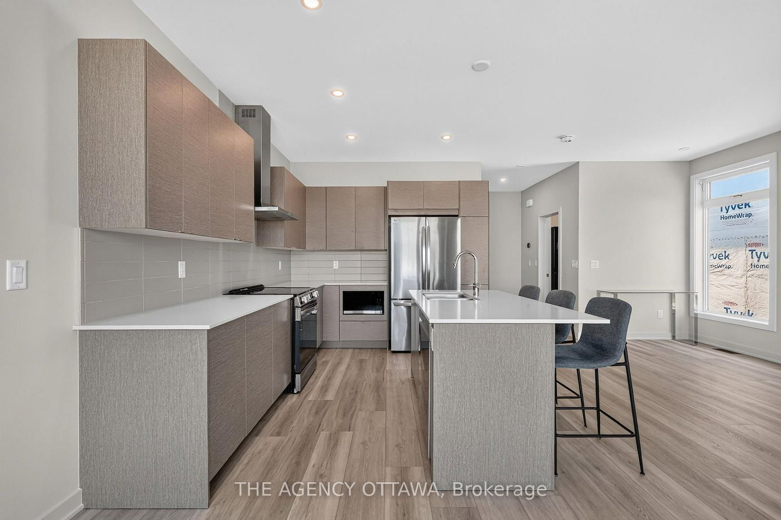 3007 Showcase Crescent • Ottawa, ON photo 11