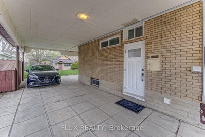 51 Rosemount Drive • Kitchener, ON photo 4