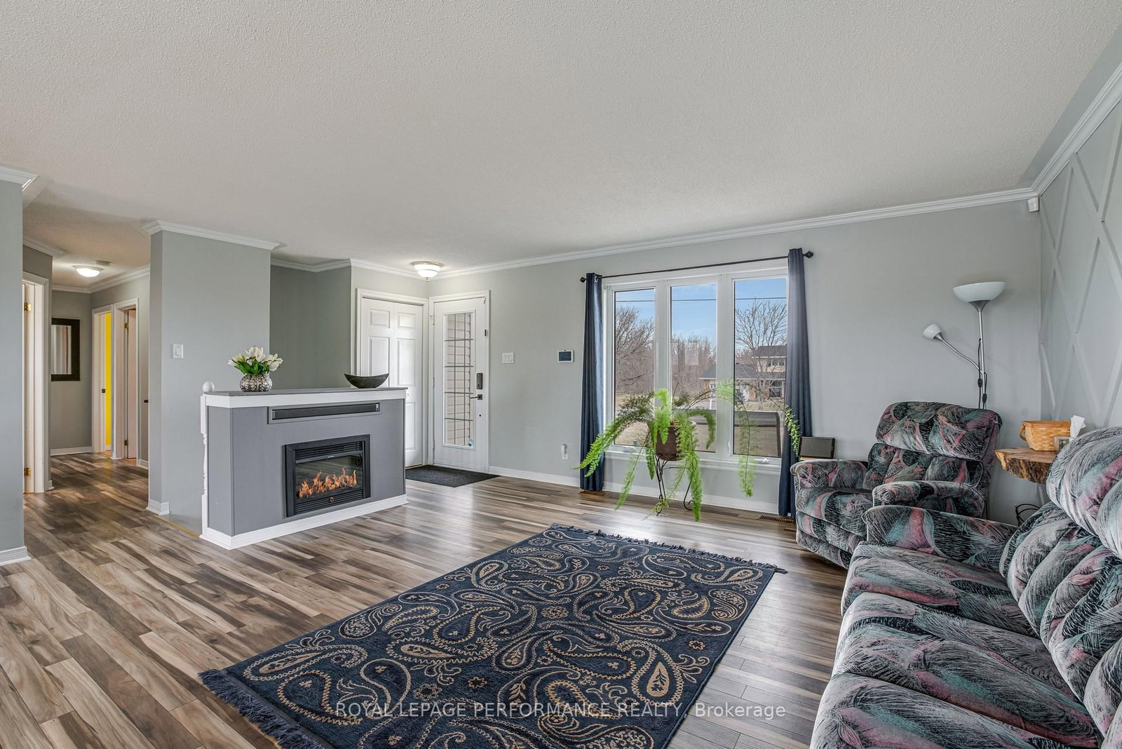 1890 cassburn Road • Champlain, ON photo 4