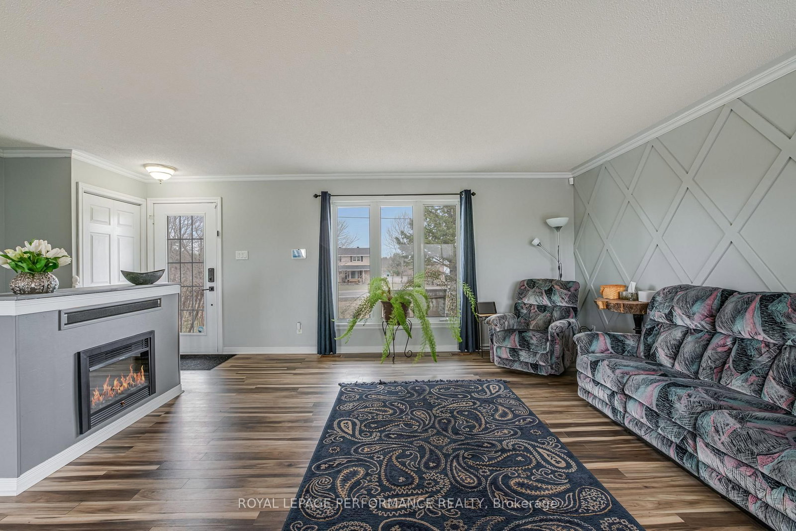 1890 cassburn Road • Champlain, ON photo 7