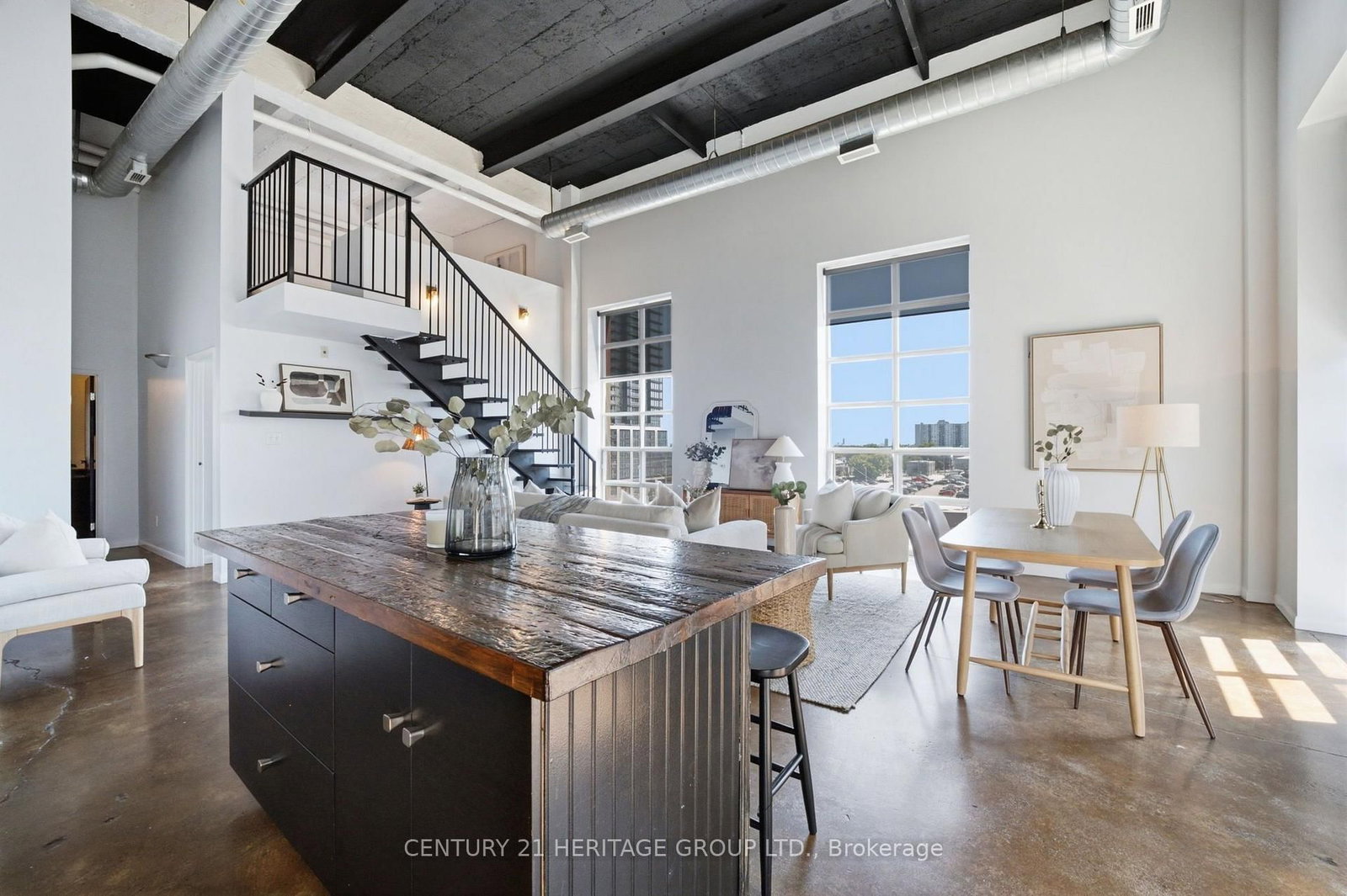 11 Rebecca Street • #410 • Hamilton, ON photo 3