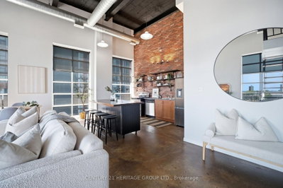 11 Rebecca Street • #410 • Hamilton, ON photo 6