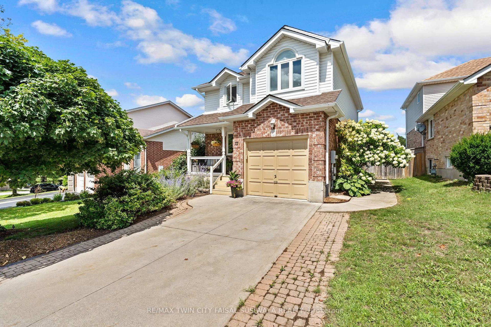 72 Melran Drive • Cambridge, ON photo 3