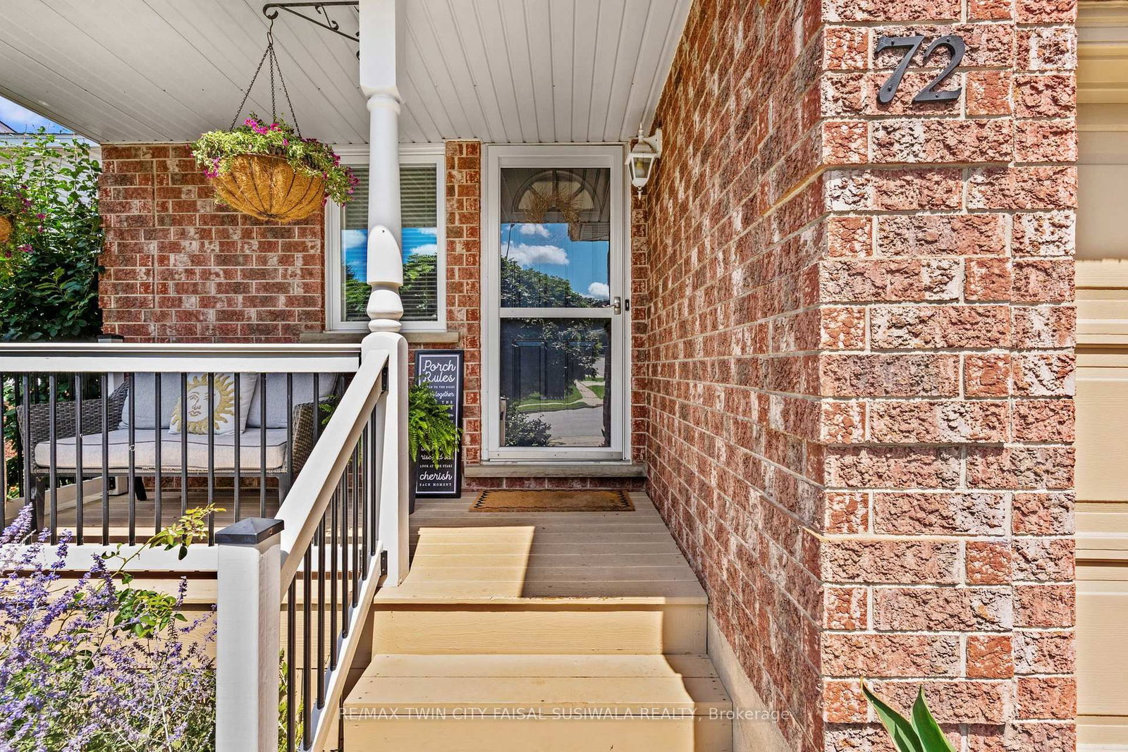 72 Melran Drive • Cambridge, ON photo 4