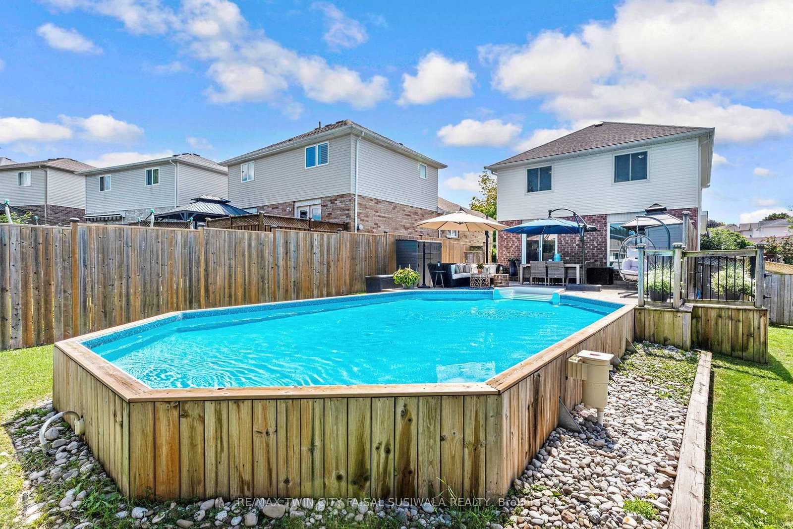 72 Melran Drive • Cambridge, ON photo 5