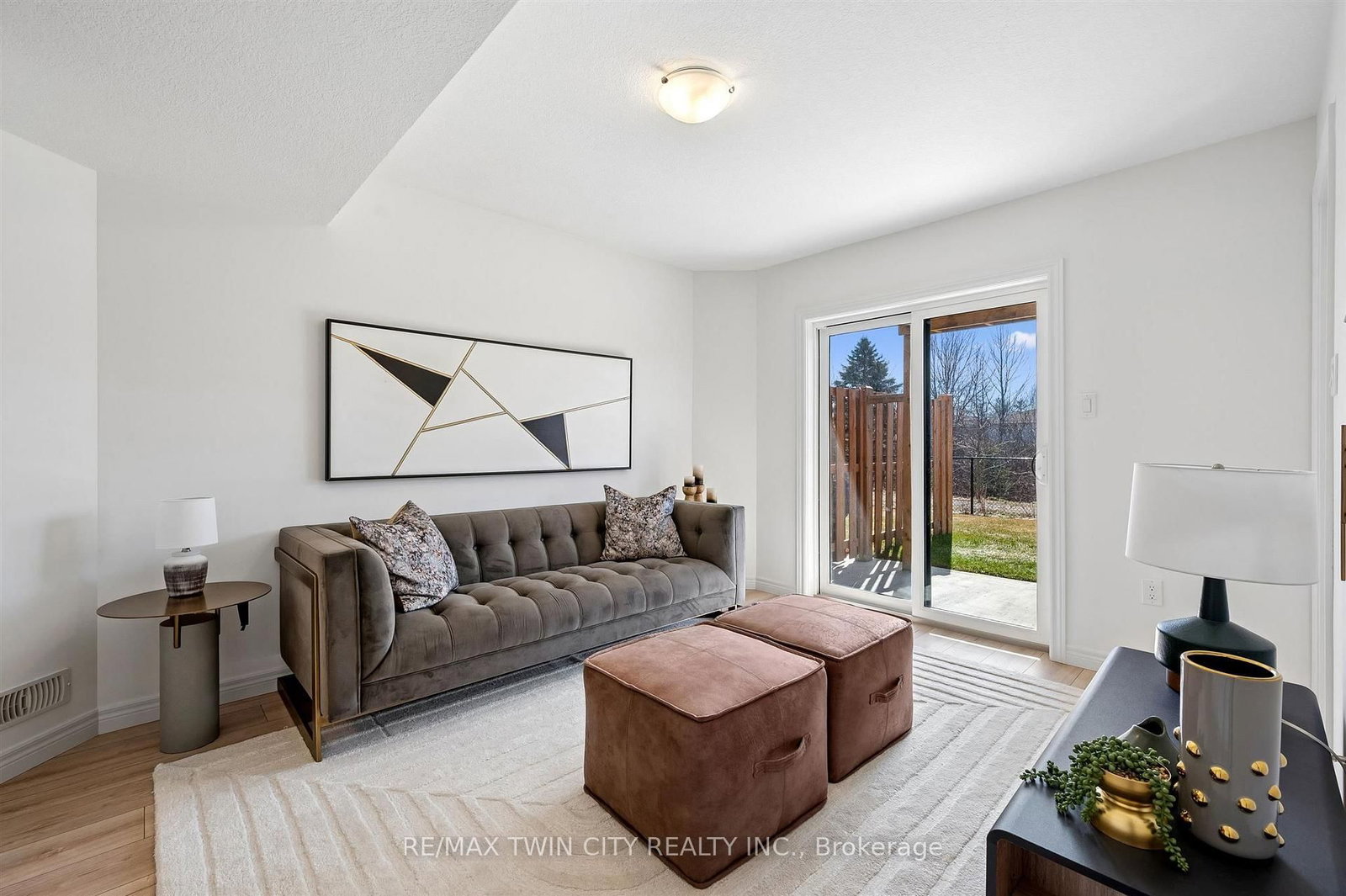 14 Sora Lane • Guelph, ON photo 22