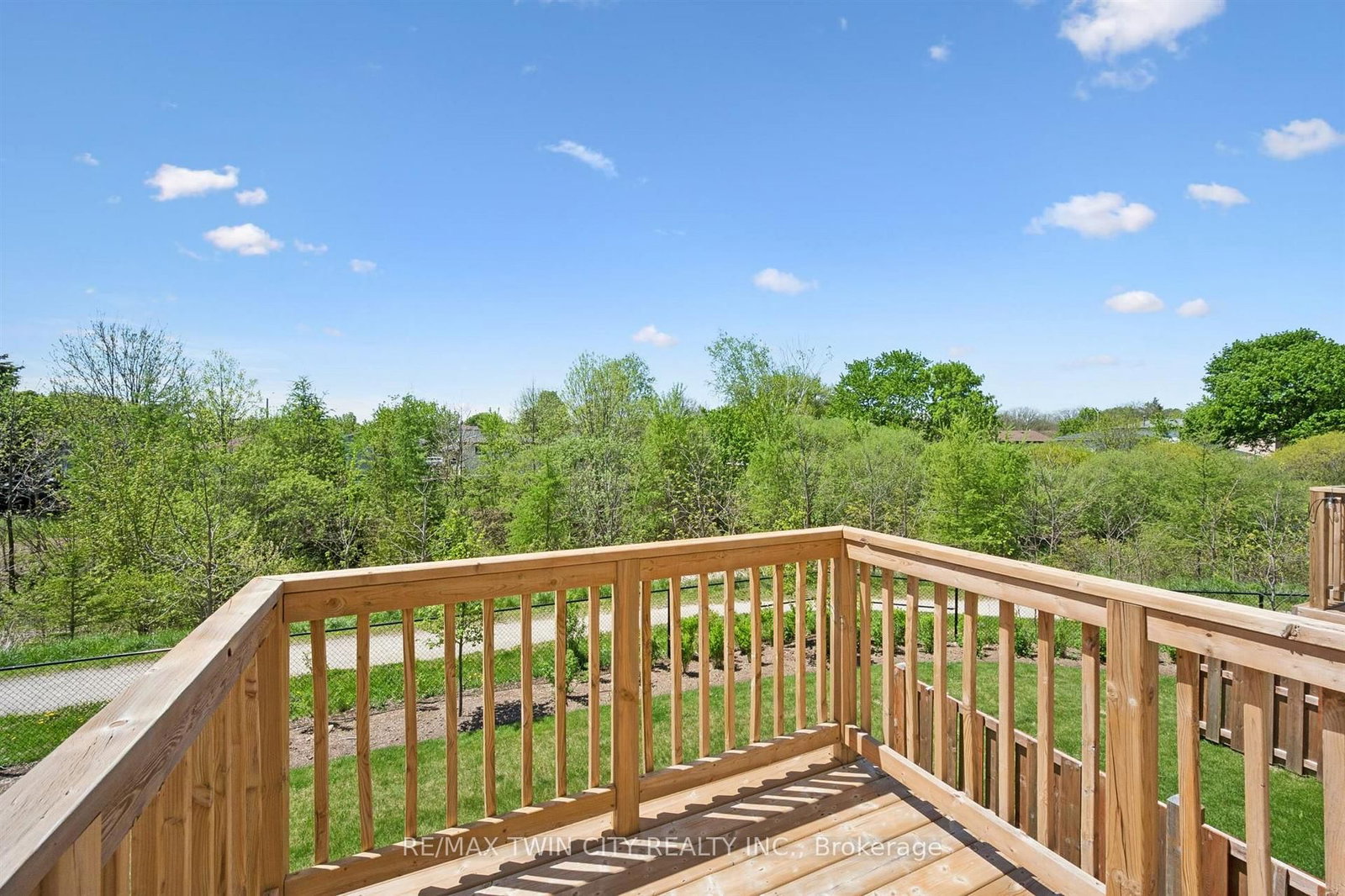 14 Sora Lane • Guelph, ON photo 41