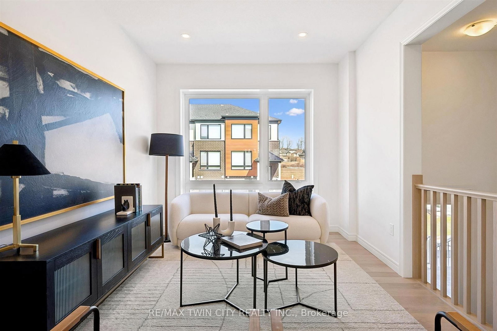 14 Sora Lane • Guelph, ON photo 5