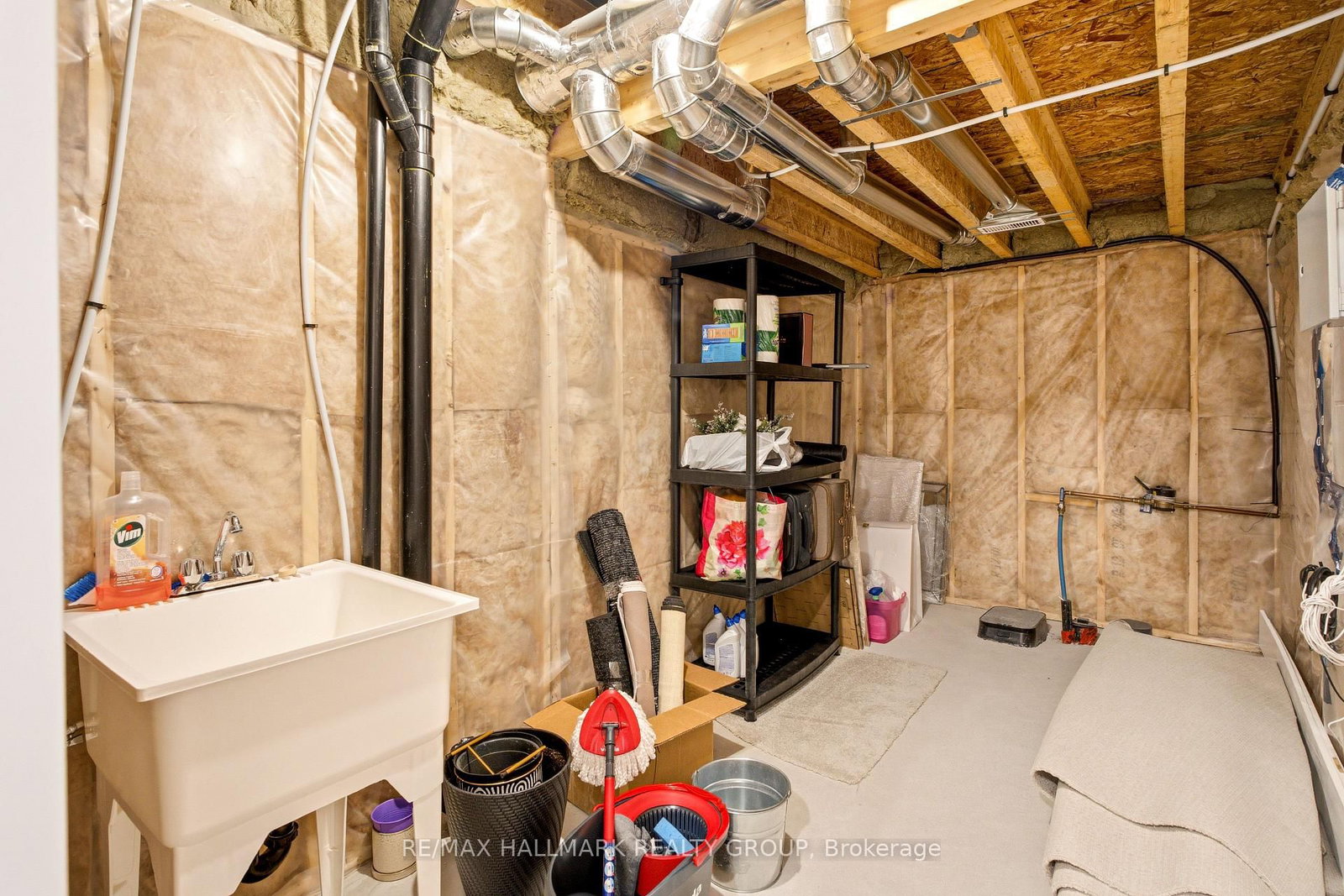 870 Moses Tennisco Street • Ottawa, ON photo 30
