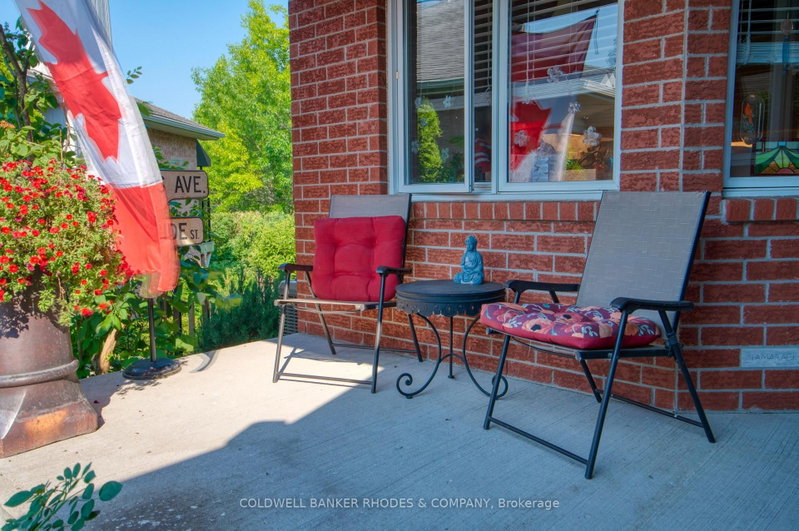 77 Quinterra Court