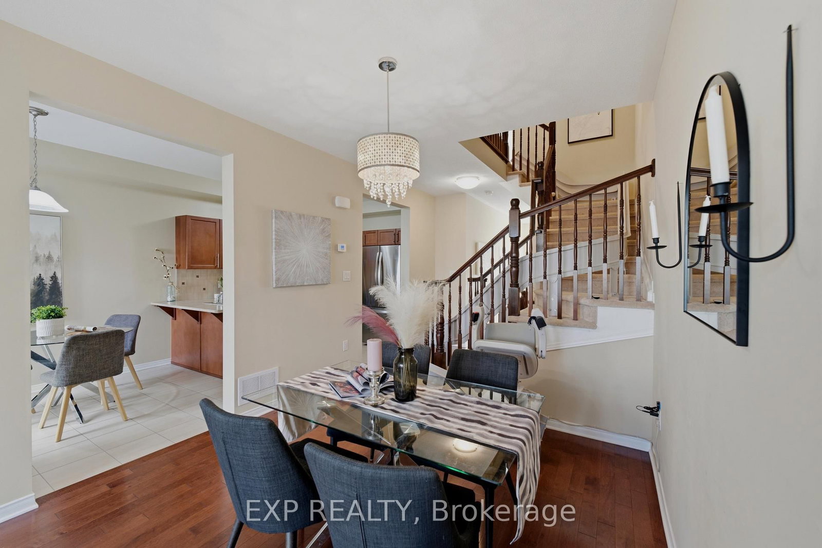 118 Laramie Crescent • Ottawa, ON photo 10