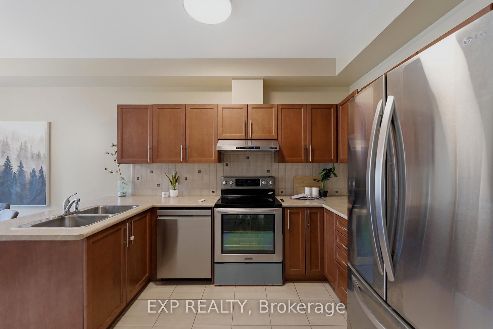 118 Laramie Crescent • Ottawa, ON photo 15