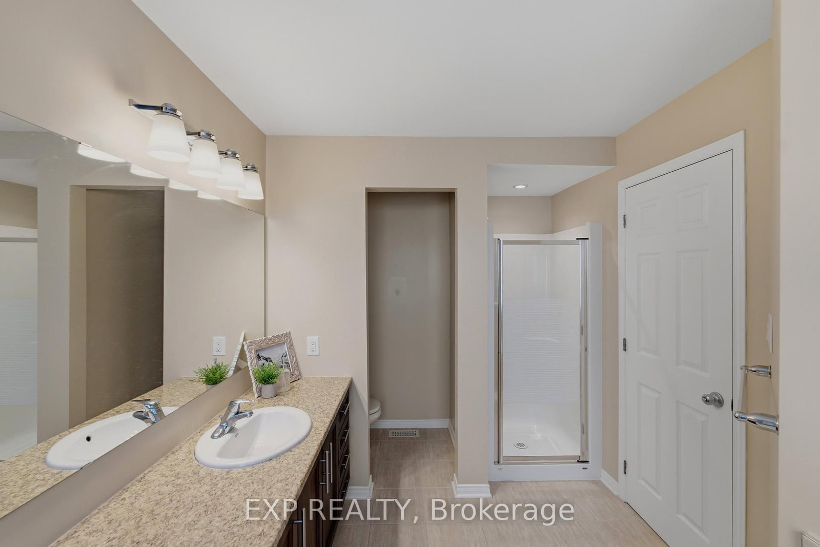 118 Laramie Crescent • Ottawa, ON photo 22