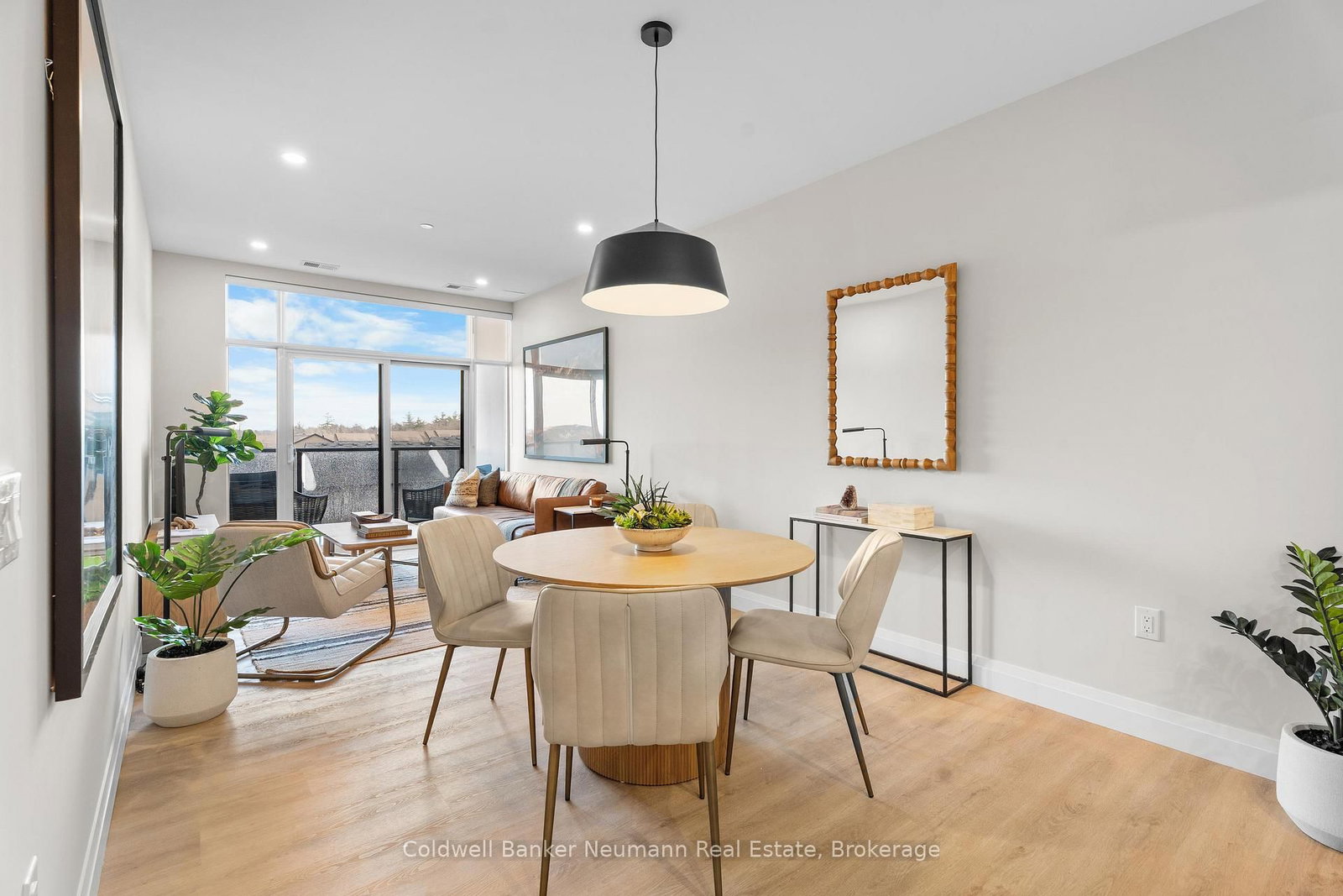 1882 Gordon Street • #308 • Guelph, ON photo 6