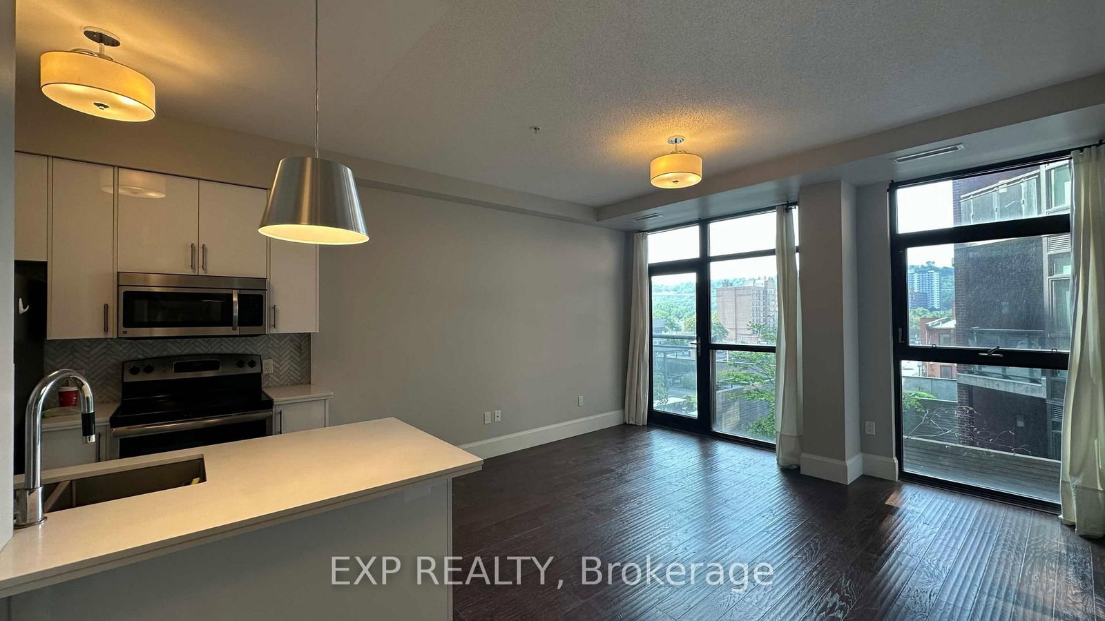 512 - 112 King Street E, Hamilton 3