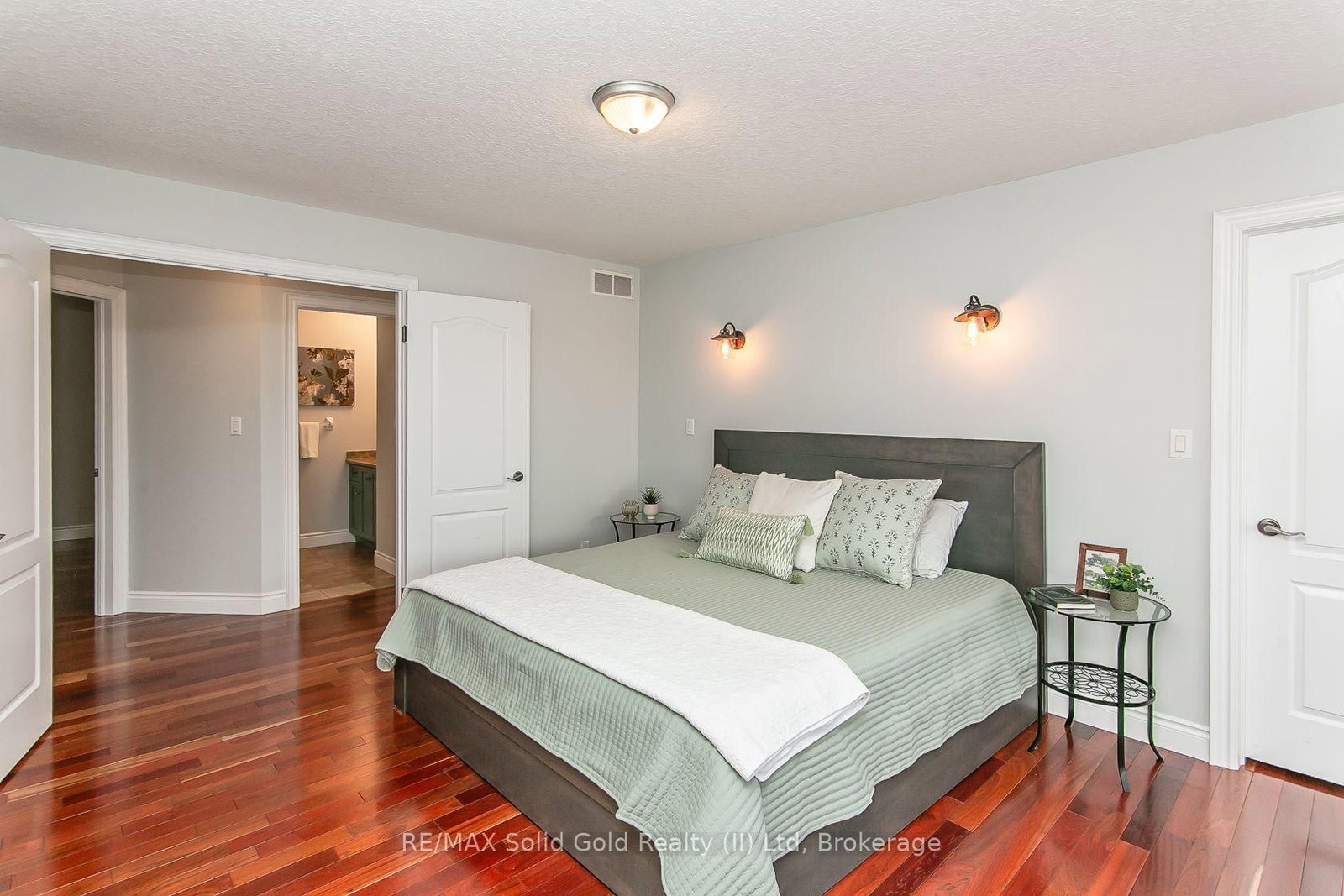 563 Woolgrass Avenue • Waterloo, ON photo 22