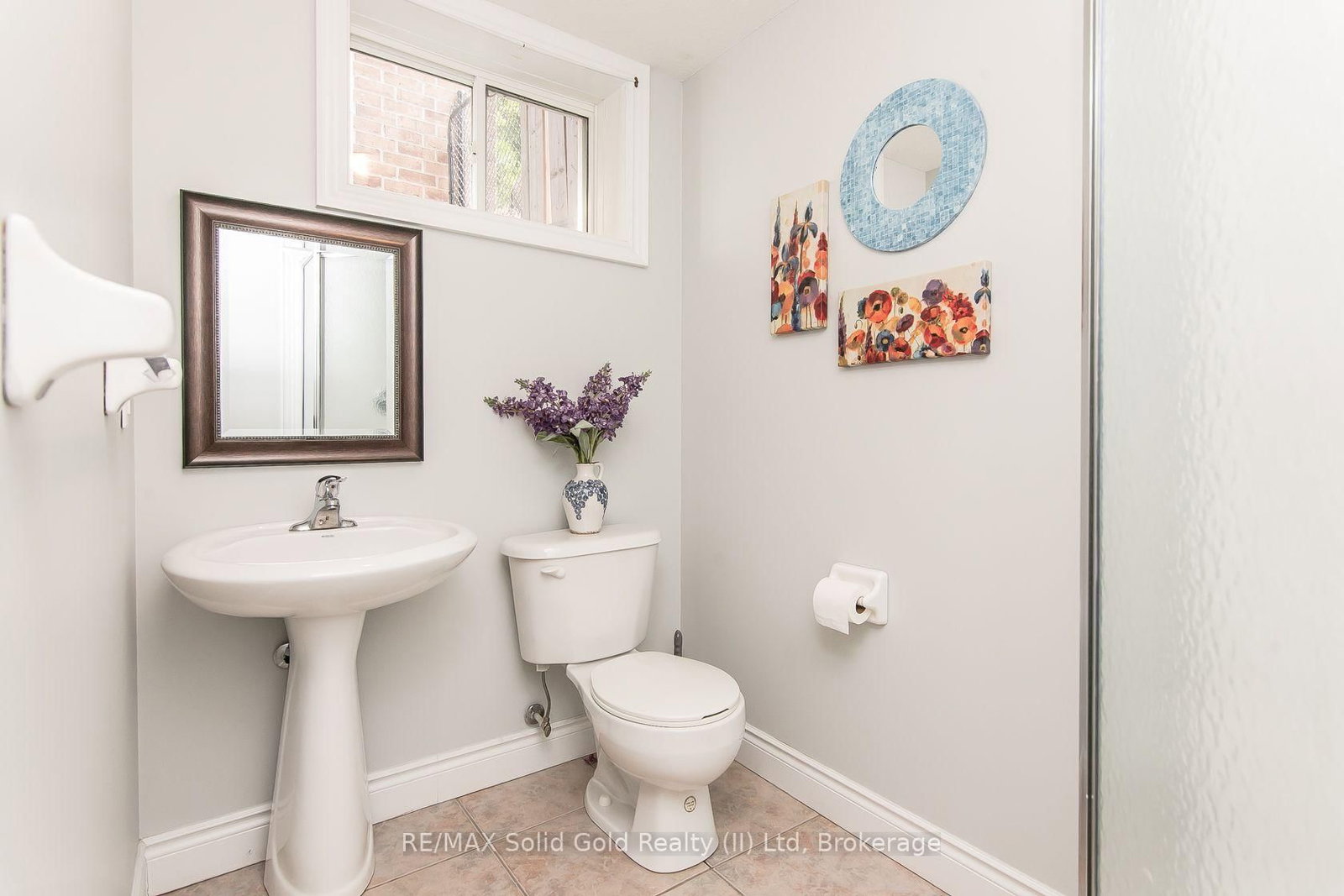 563 Woolgrass Avenue • Waterloo, ON photo 6