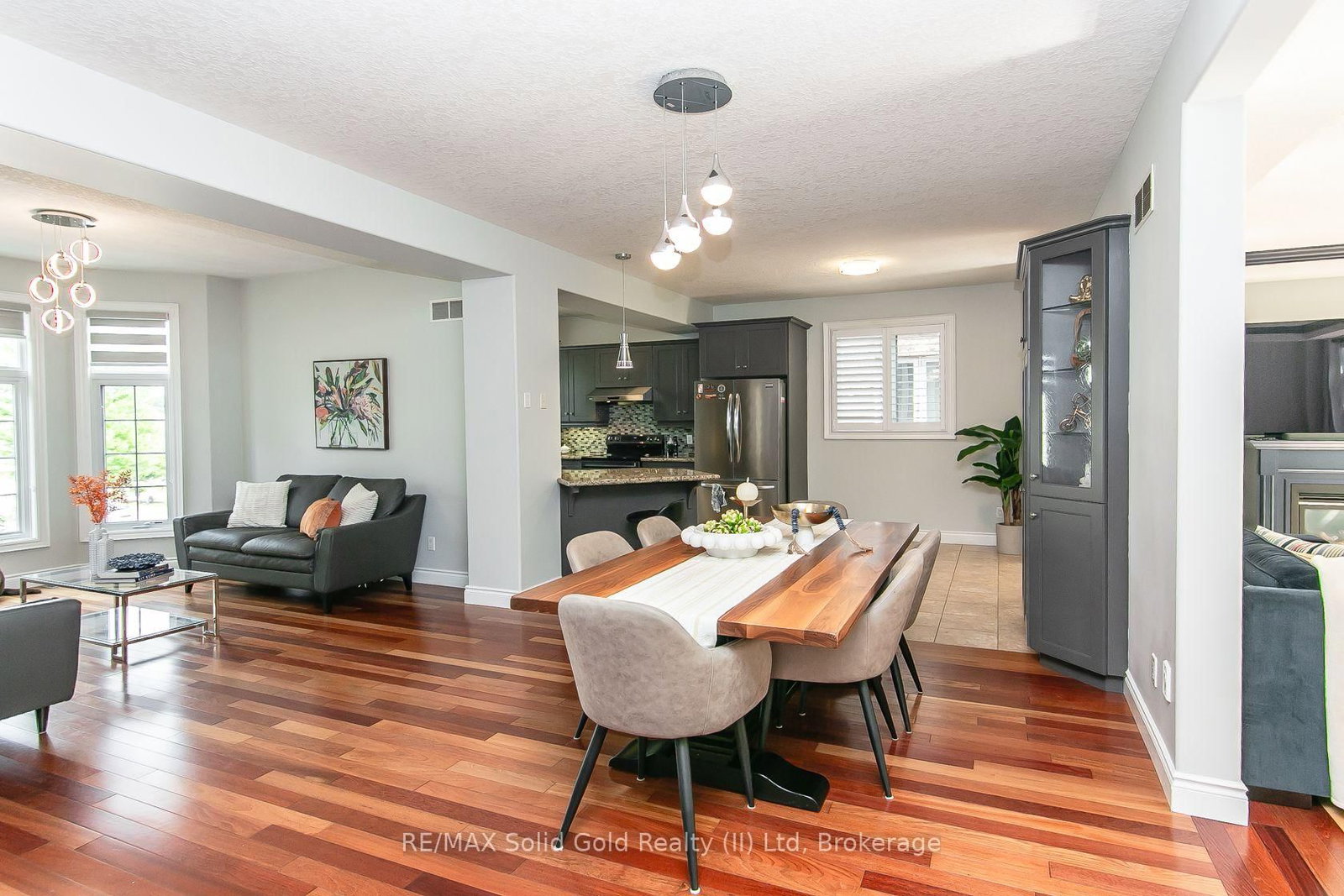 563 Woolgrass Avenue • Waterloo, ON photo 8