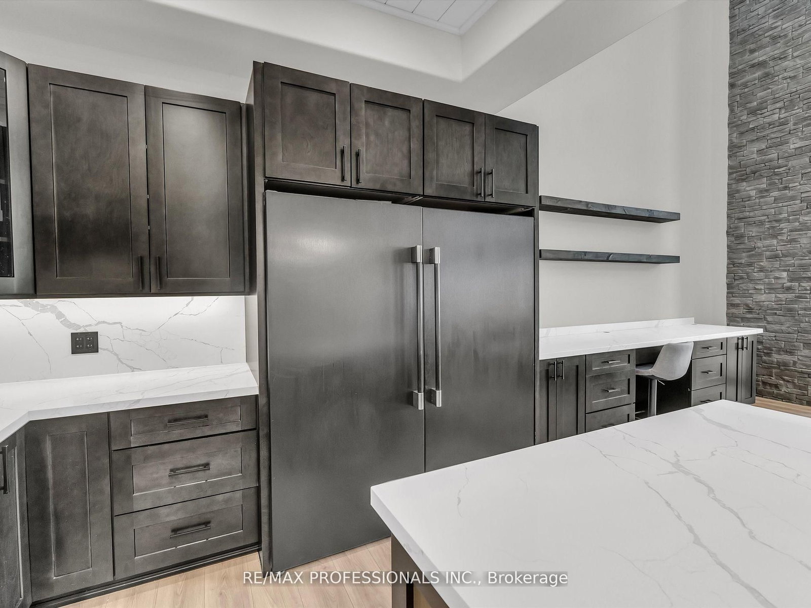 2320 Highway 117 • Lake of Bays, ON photo 14