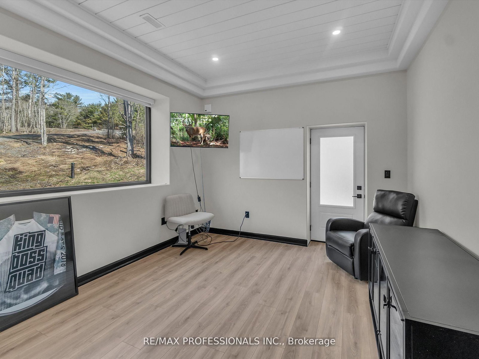 2320 Highway 117 • Lake of Bays, ON photo 20