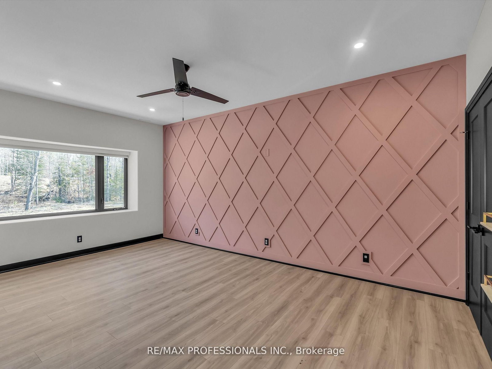 2320 Highway 117 • Lake of Bays, ON photo 26