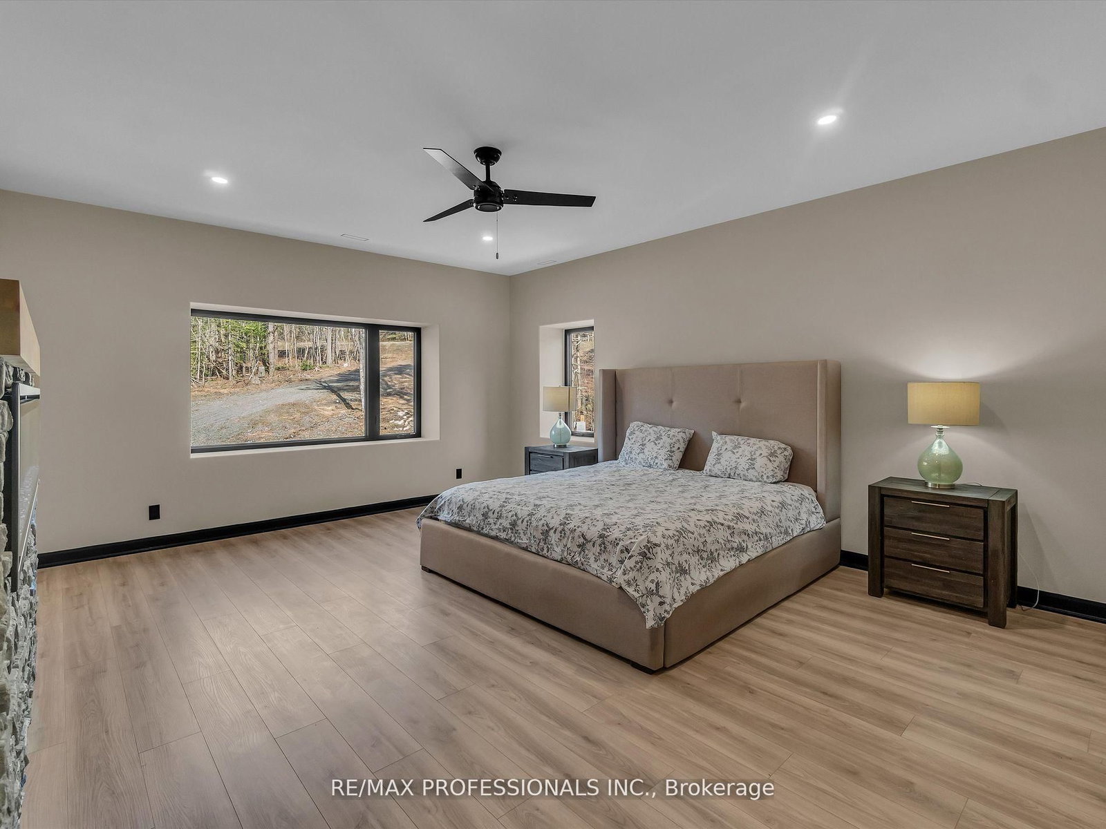 2320 Highway 117 • Lake of Bays, ON photo 29