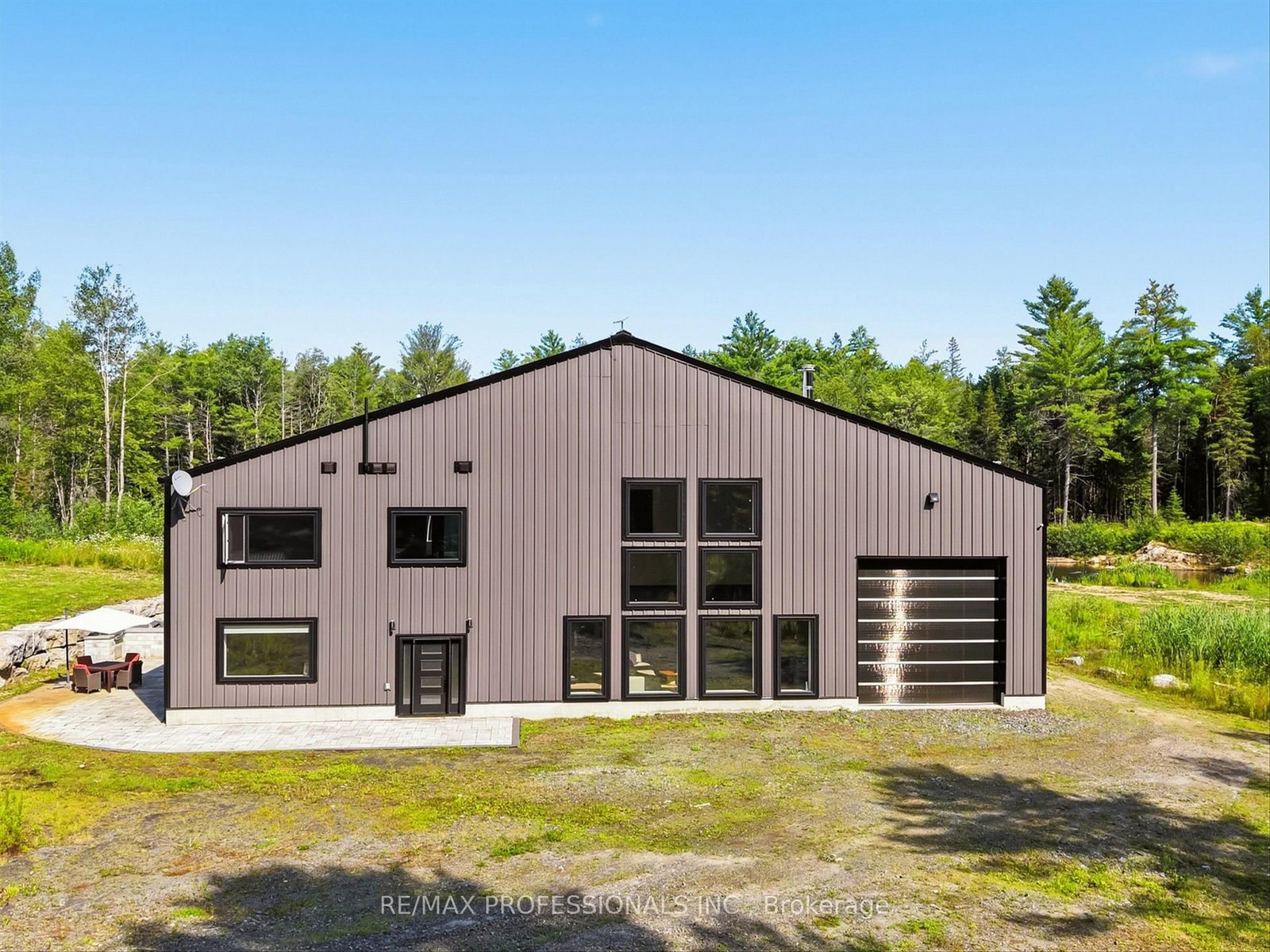 2320 Highway 117 • Lake of Bays, ON photo 42