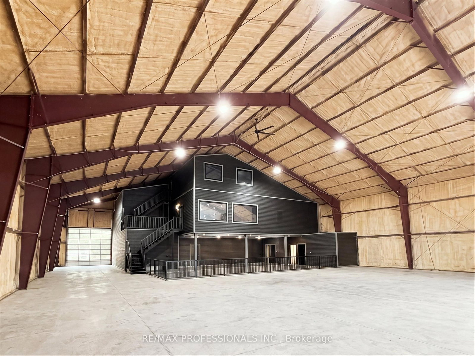 2320 Highway 117 • Lake of Bays, ON photo 46